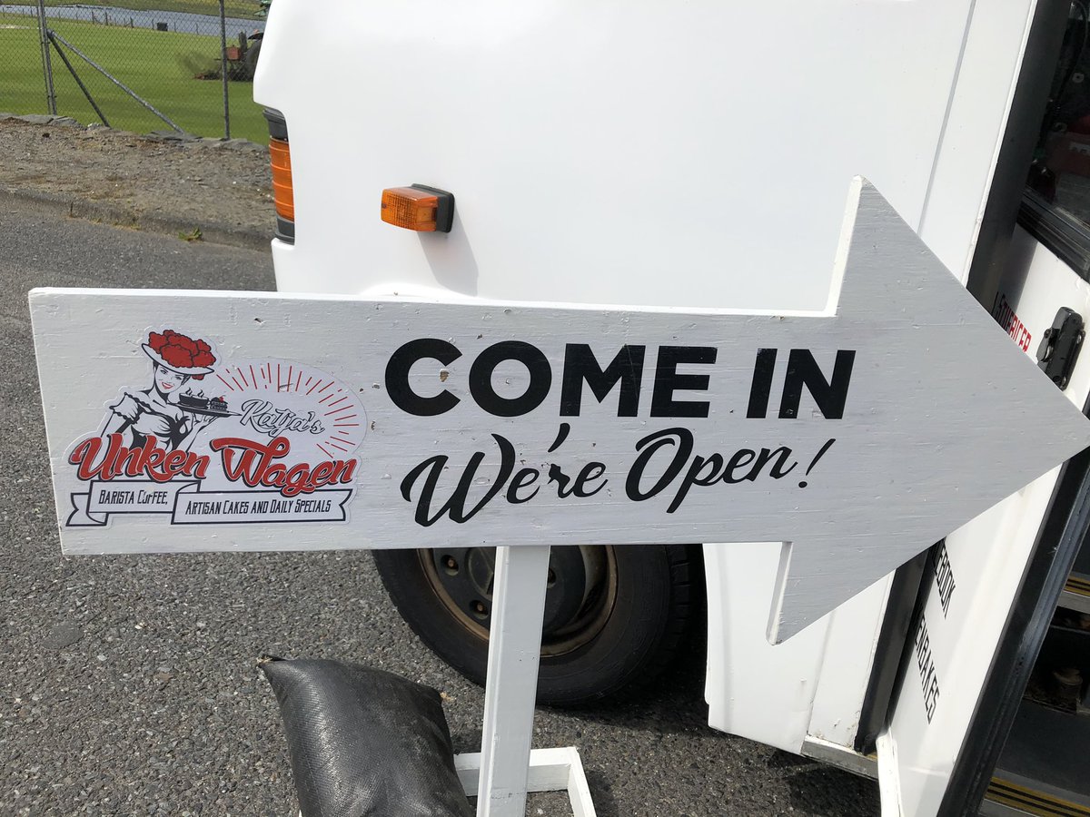 lifeat60degrees's tweet photo. Have missed the #Unken Wagon @SumburghHead this year but at least it’s back open in #Lerwick #Shetland https://t.co/ly9VSZCRbW