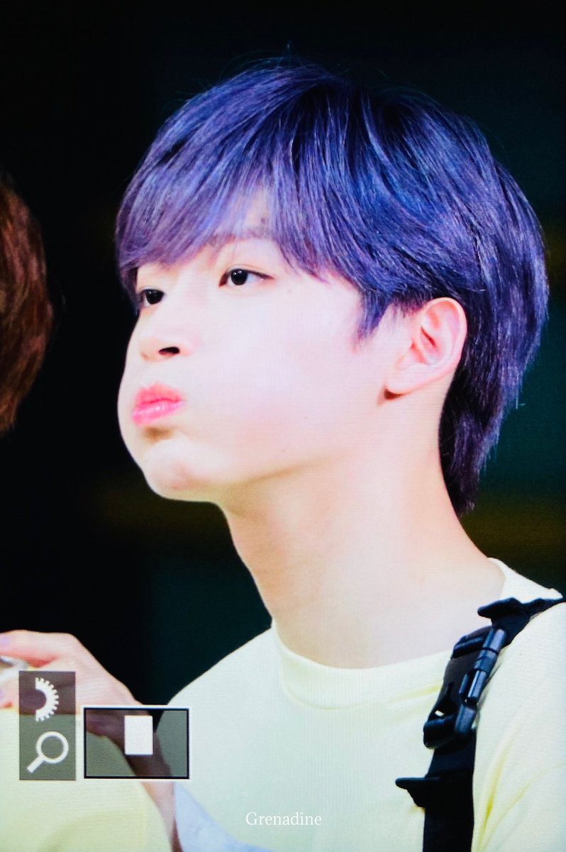 grenadine_jm's tweet photo. 200624 💜
#크래비티 #CRAVITY #구정모 #정모 https://t.co/TOeCwzw0OQ