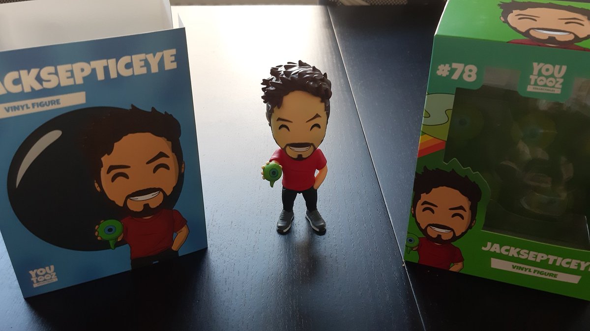 When your doorbell rings so you look outside and @Jack_Septic_Eye is at your doorstep!! Thank you <a href="/youtooz/">youtooz</a>