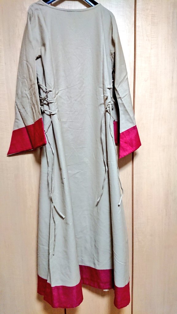 蛍 ちょっと皆さん聞いてよジェネリックムーンブルク王女の服が届いたんですよ 蛍 ちょっと皆さん聞いてよジェネリックムーンブルク王女の服が届いたんですよ