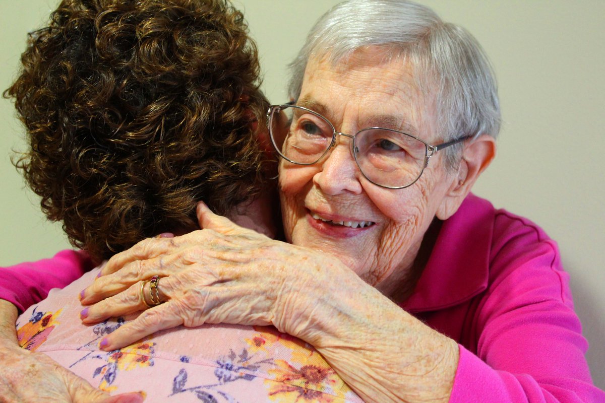 Today is June 24th! The official day to GiveLocalNRV! Hooray! Head to givelocalnrv.org/organization/W… today and help support seniors in need of housing and health care. #ilivehereigivehere