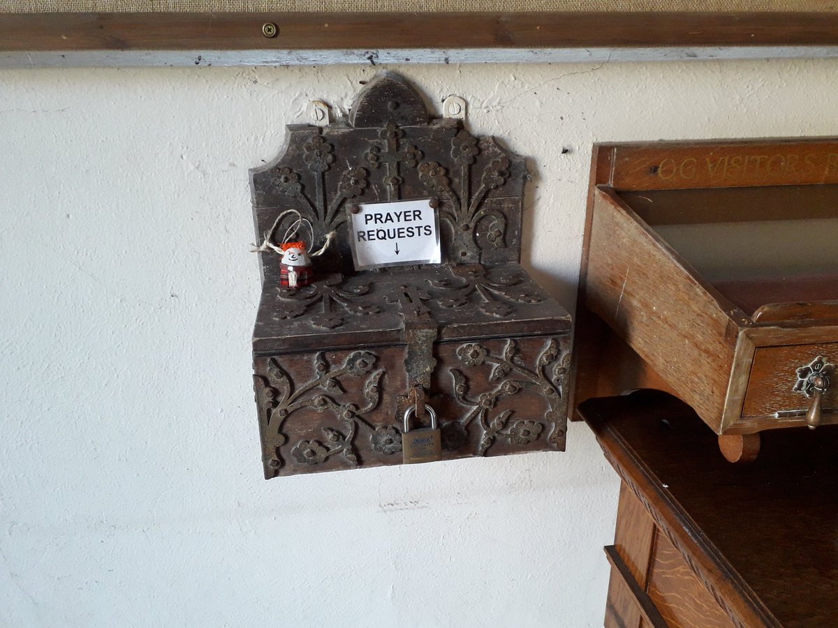 CSkrines's tweet image. Time for today's Where's Wee Jamie? update. Yesterday he was in the chapel entrance.