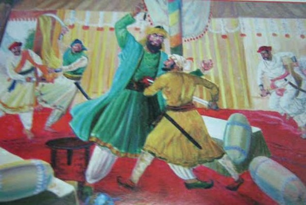 about was all the wealth that would come into his hand after defeating Shivaji.He was a massive man and only brought Syed Banda as his bodyguard,whereas Shambhaji Kavji and Jiva Mahala with him.After the customary greetings,all 3 stepped outside.D Khan invited Raje forward