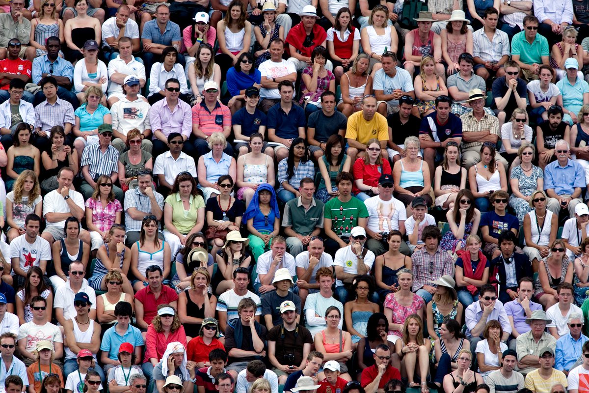 Wimbledon's tweet image. ⏱ 11 hours, 5 mins long
📆 Played over 3 days
🎾 Longest professional match in history

10 years ago today, @JohnIsner &amp;amp; @nmahut entered #Wimbledon folklore…