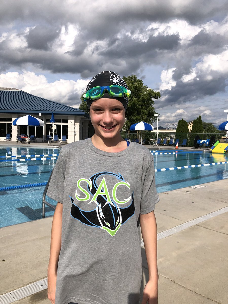 WillowSwims's tweet photo. Sevier Aquatic Club
Up and at em in the pool. 8:30am starts warmups and stretches https://t.co/pVyaaH5BEk