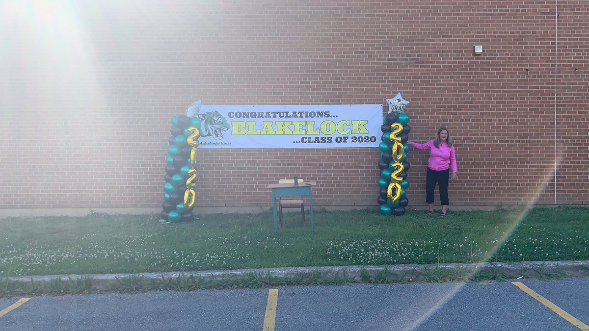 Getting ready to see our grads.   Congratulations Tigers!!   <a href="/TABTigerLife/">TABTigerLife</a> <a href="/HaltonDSB/">HDSB</a> #HDSBproud <a href="/SOthinkingabout/">julie hunt gibbons</a>
