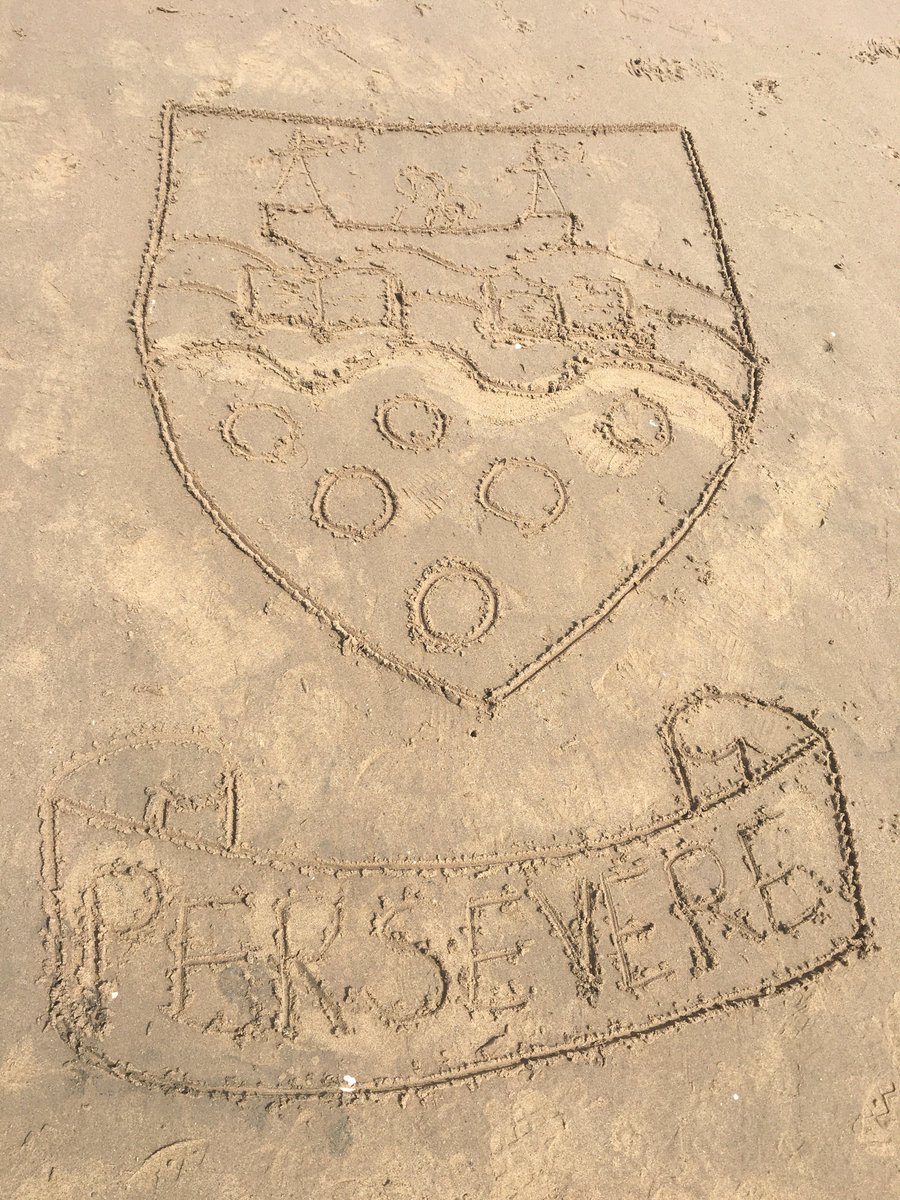 LeithP31's tweet photo. Hope everyone is having a fun in the sun virtual and safe seaside day!🏖️🩴🍦@Leith_Primary https://t.co/YN7OLqLSSn