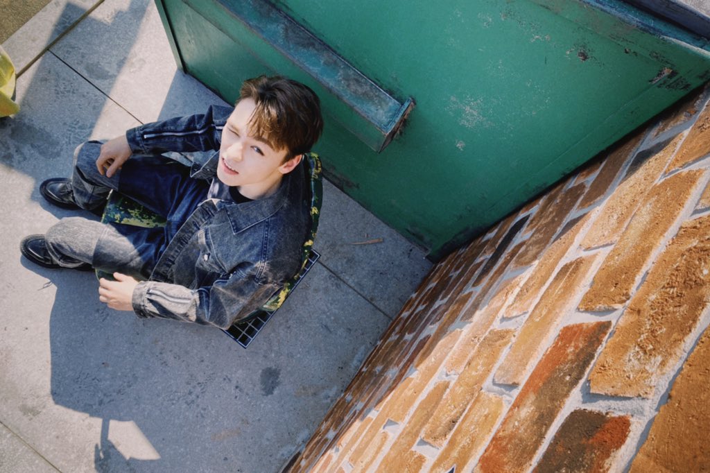 02vernon's tweet photo. The8 hyung took this photos. This is when we are filming music video. You can look that its too shiny, The8 shout my name, so tada... I winked my right eye, so I can look at The8 hyung. https://t.co/uKr5eyFoE5