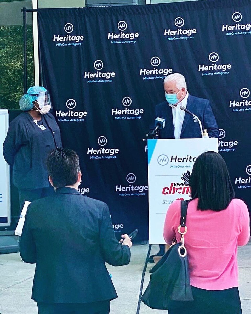 ProfilesBmore's tweet photo. You get a car! You get a car!
PROFILES was proud to play a part in #vehiclesforchange 20 Cars for 20 Families car giveaway today. @mileone @heritagemileone https://t.co/4mgk3XJDdM