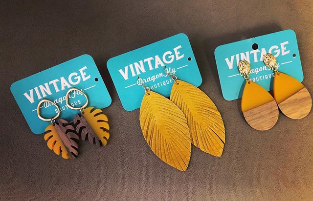 vntgdrgnfly's tweet photo. 💛 Mustard yellow earrings 💛
Come shop with us today until 5:30! https://t.co/1ui5UHnSy7