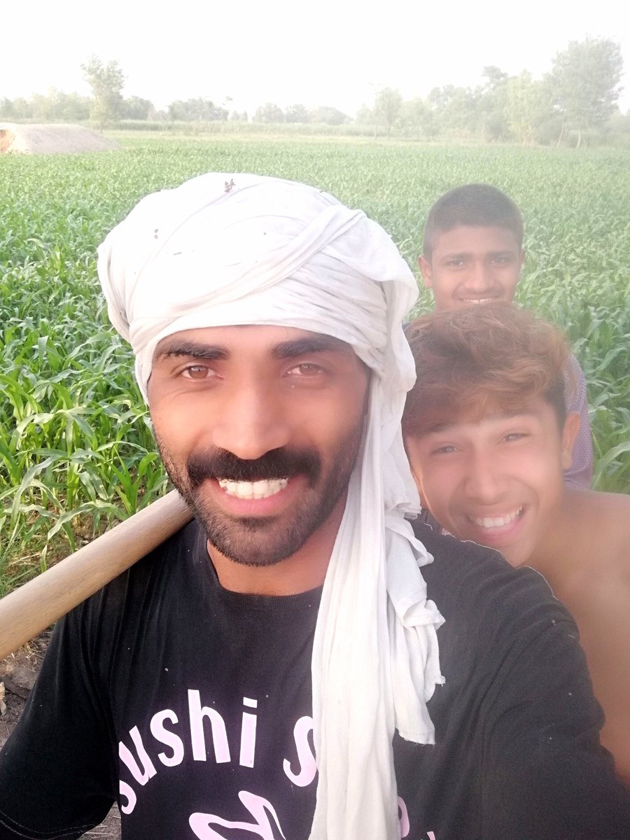 ModaDecent's tweet image. #Zimidar #Gabru #Punjabi #BOYSTORY