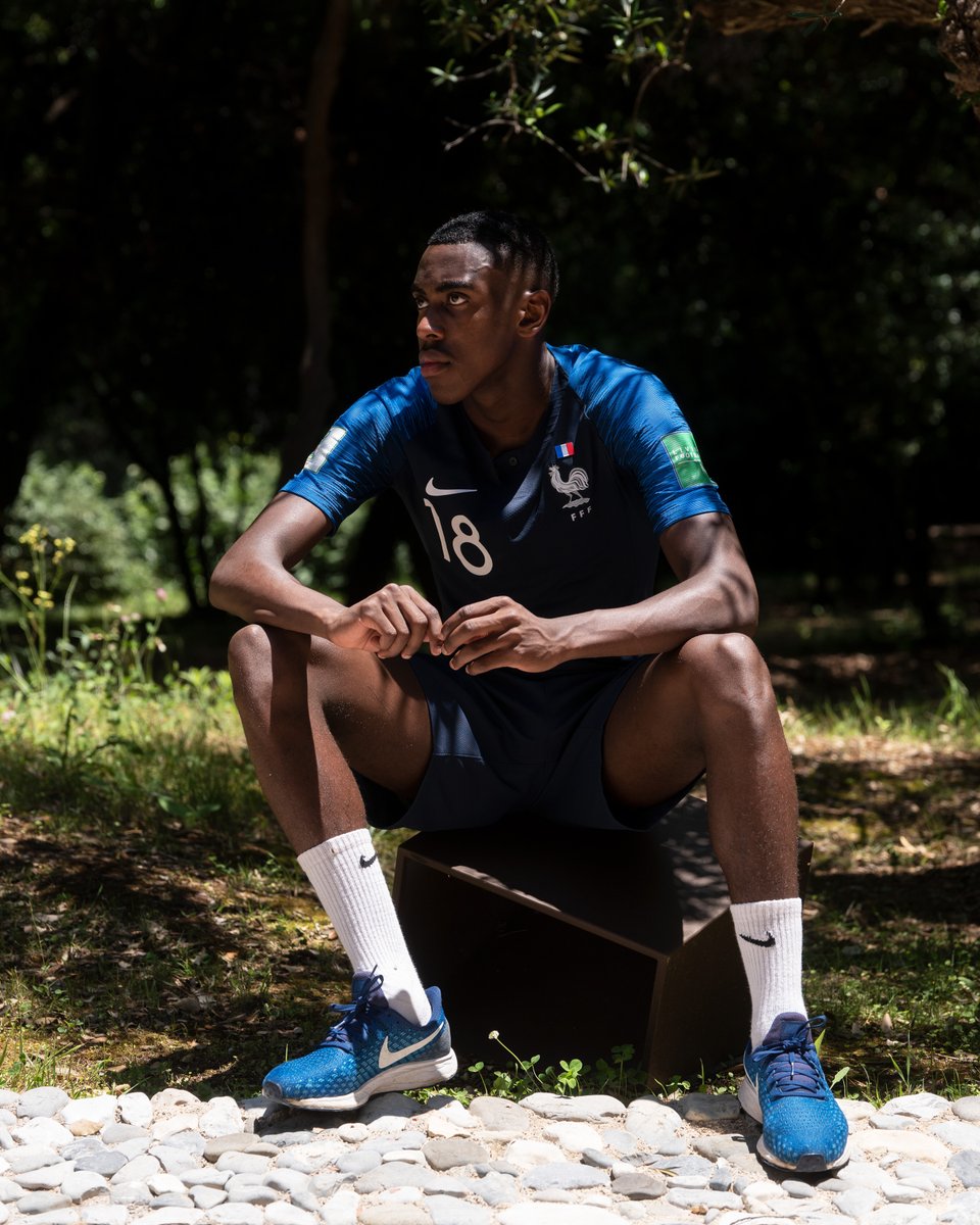 _Meroje's tweet photo. Les photos de mon dernier tournage !! ⚽💪

➡ https://t.co/dupEWueAjY / @GlabsSport https://t.co/UAiDvh5QVr