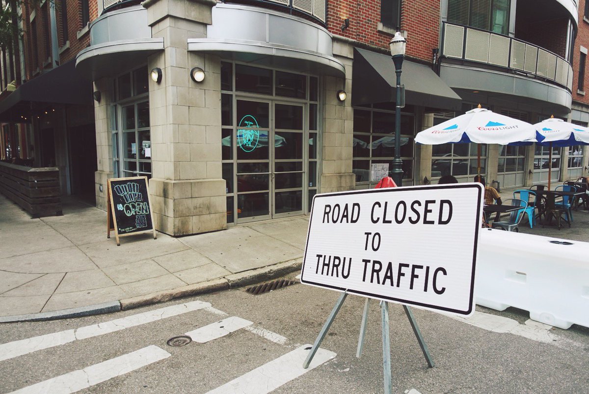 QuanHapa's tweet photo. Outdoor well-spaced seating available for sit-down dining along 14th street. Come see the sunset and enjoy some tasty summer weather #quanhapa #alfresco #outdoordining #otrisopen #cincinnati #streetsideasiawide https://t.co/beBjjqAGSC