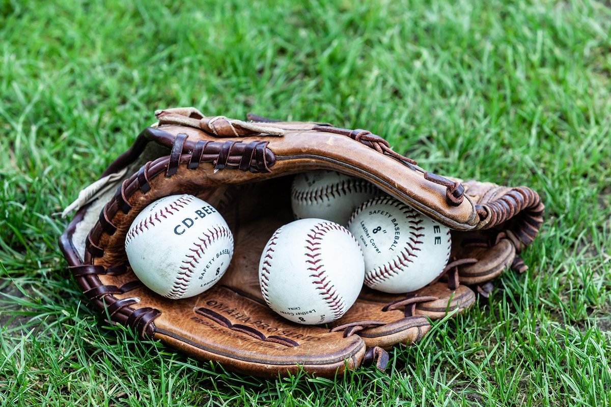 YES! Daar is het verlossende nieuws! We mogen weer!
Wat dit betekent voor de start van de competities lees je in de komende dagen via onze kanalen.

PLAY BALL!!
 buff.ly/37VmwTm