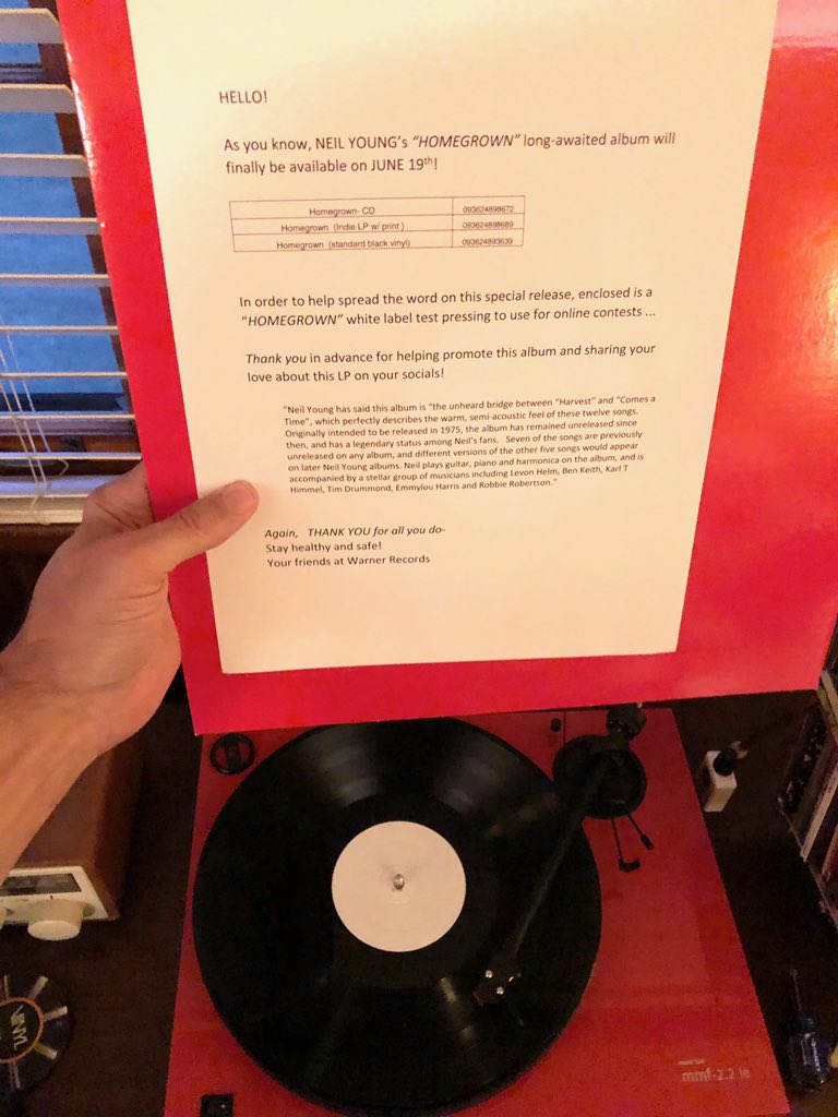 Grimeys's tweet image. 👋 ICYMI @Neilyoung’s legendary #Homegrown album has finally been officially released! The indie vinyl is available now in the store (we’re waiting on more CDs to arrive FYI). When you come by, you can enter to win this ltd ed #testpress of the LP. Don’t forget your mask! ✌️❤️😷