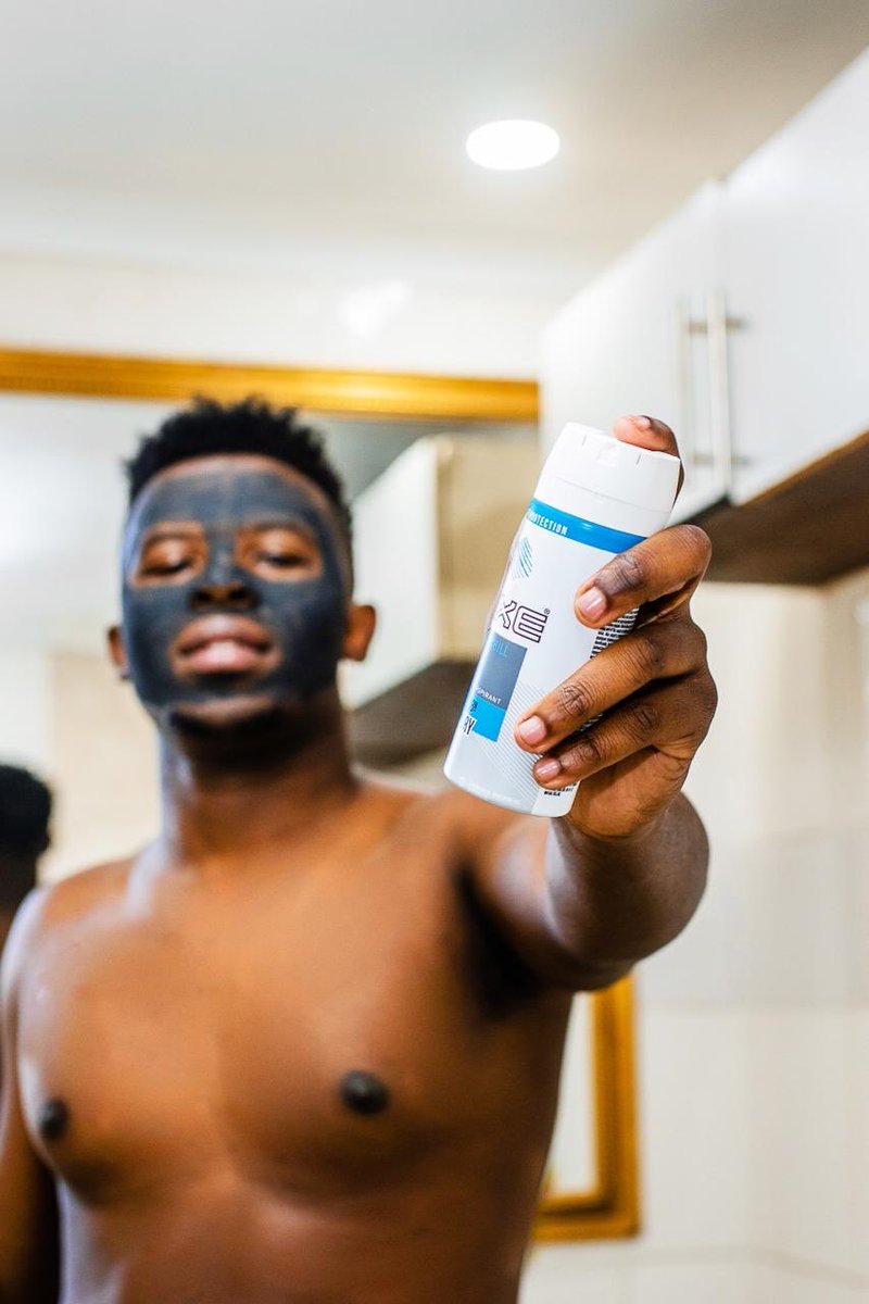 zeusomega3's tweet photo. Guys I won’t lie, ima be the freshest dude on the block post lockdown. 😂🔥❄️ #lockdown #sprayathome #stayathome @AXE_SA  📸 : @AziahSoul https://t.co/lgm6XSqTN1