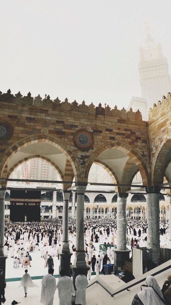 Sweet_Iife's tweet photo. زادنا الحبُ حنينًا فأغثنا قربًا وسرورًا 🕋🤍. https://t.co/T0x5EtS3Gj