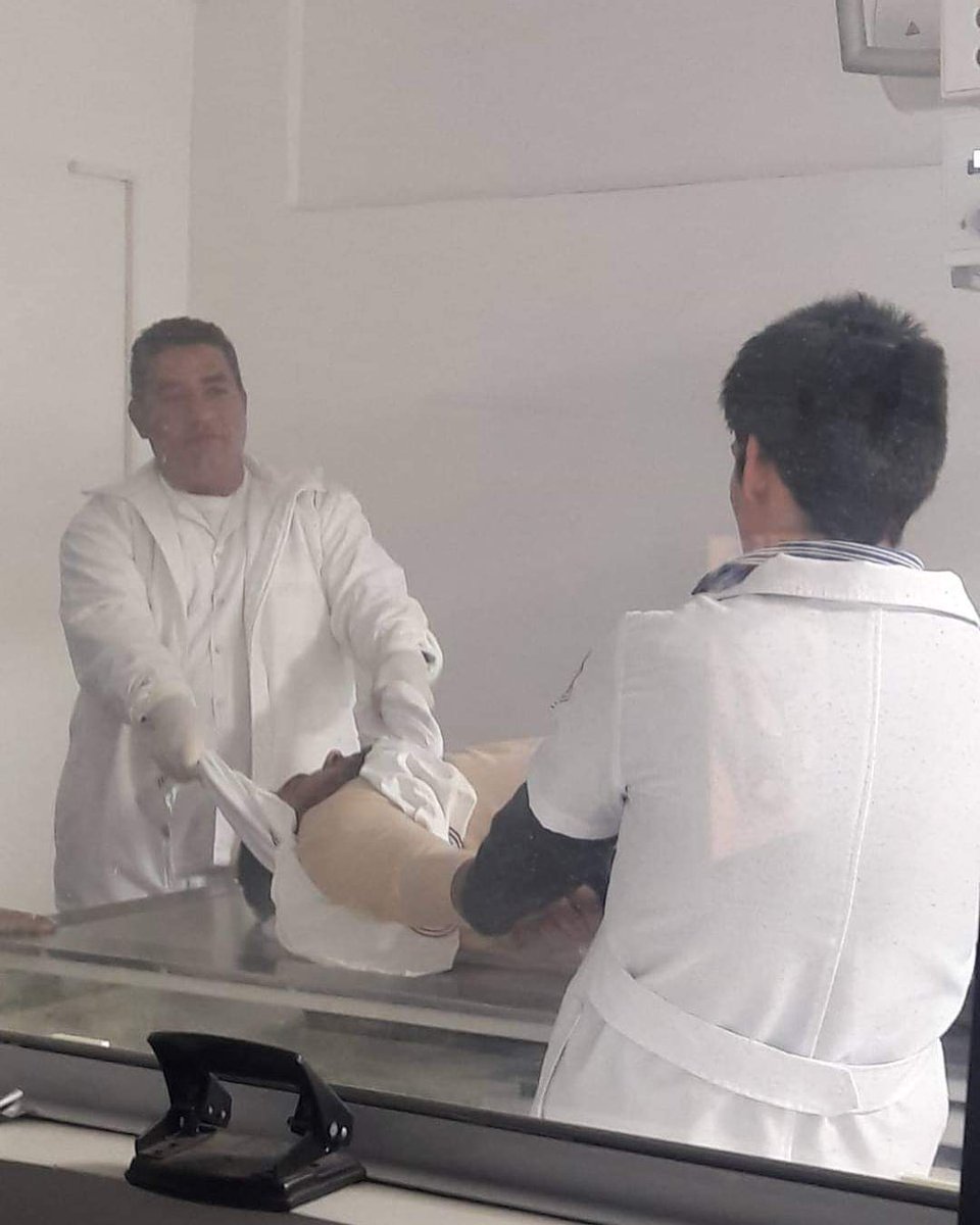 Acá estan mis fotos de cómo terminé el san juan en Urgencias de Traumatología en el ips. Jajajaja https://t.co/CS8yZtkQy3