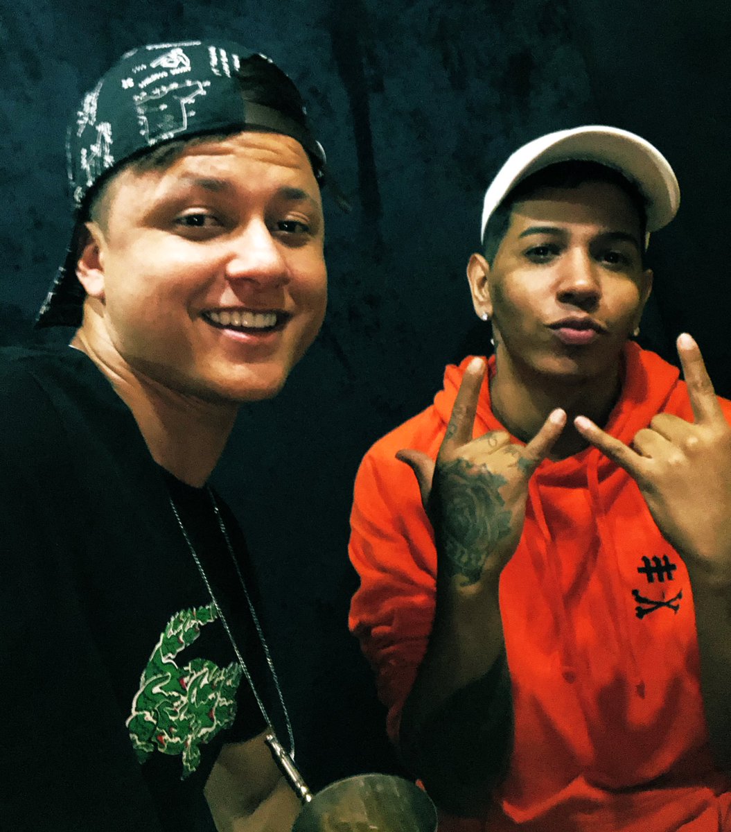 Tá vindo um hit aí hein ??? Com o brabo “Dj Henrique De Ferraz” <a href="/DJHenriqueDeFer/">DJ Henrique de Ferraz</a> !!! Pra cima 🙌