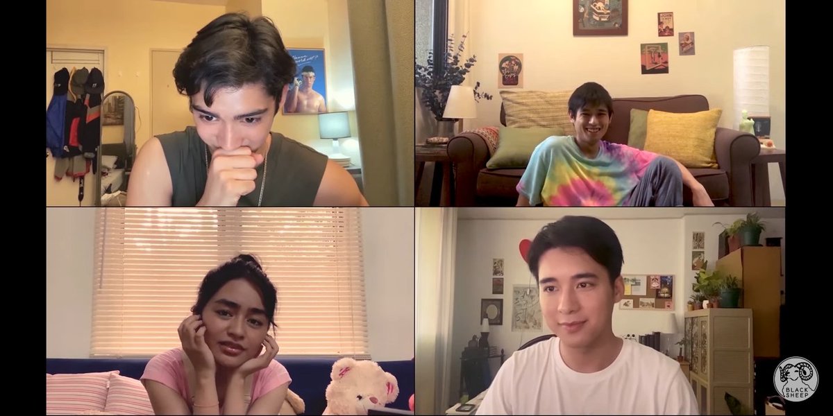 mhegzy19's tweet image. Ang cute ng story! Nakakabitin nga lang! Hehe. Can't wait sa next episode!..

P.S. Hindi talaga mawawala sa tropa ang bully.. Hahaha. 

Ang cute ng kaiseph! Pati si junjun. Kilig agad ang xavmi! .
Ang ganda din ni crystal! :))

#HelloStrangerEP1