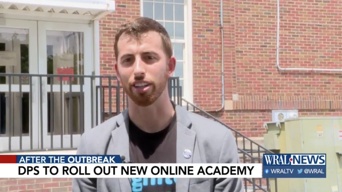 Hear from <a href="/mrhickson120/">Matt Hickson</a>, Durham Public Schools' FIRST EVER Director of Online Learning and Student U Board member, about how Durham Public Schools will soon roll out the IGNITE Online Academy.
wral.com/coronavirus/du…
