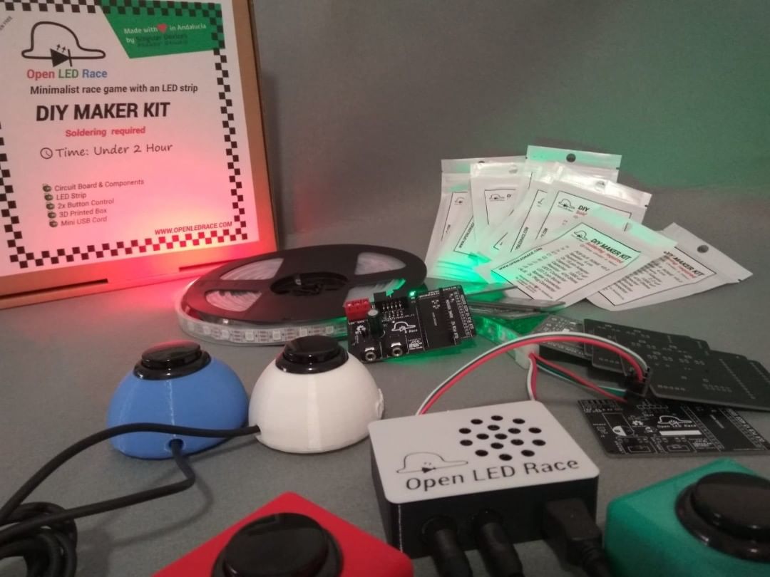 Singulardevices's tweet photo. Uno de nuestros proyectos abiertos que ya vuela solo !!! Con su propia tienda https://t.co/SCnusUNyBW https://t.co/4ZM0iuLpnP