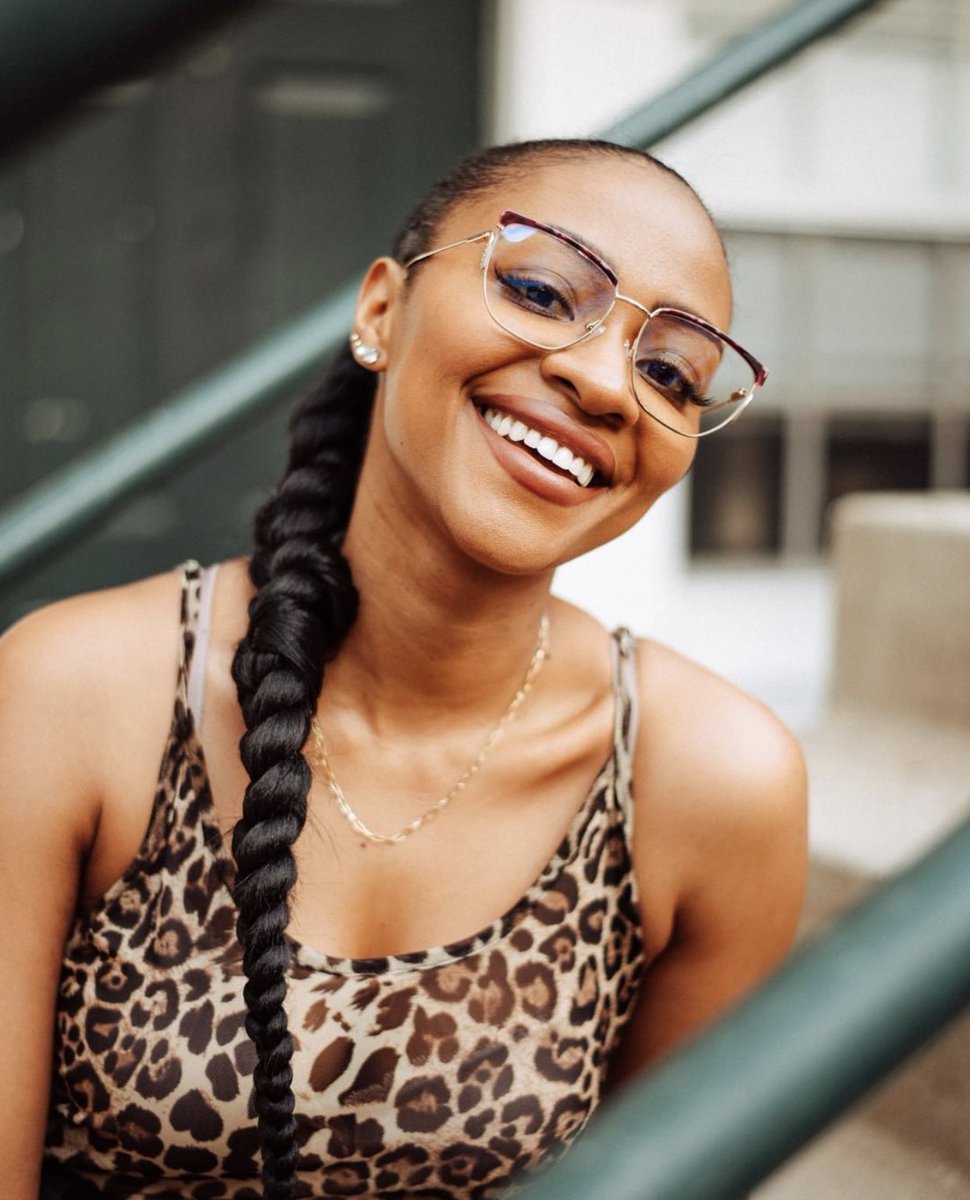 Klassy Network tweet media