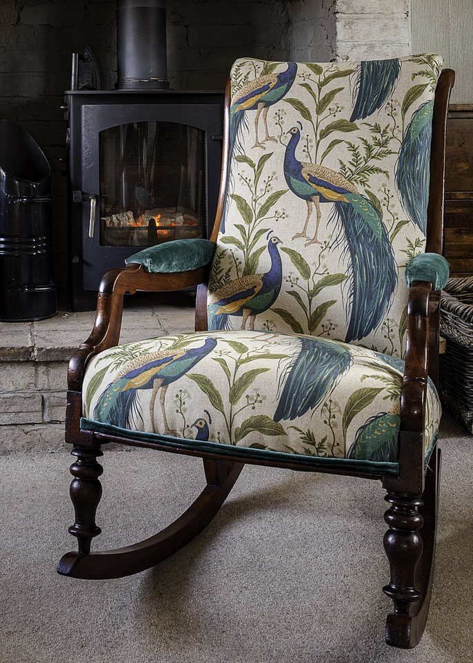 EJenkinsDesigns's tweet image. My latest review. Thanks for the kind words! ★★★★★ "A stunning chair and excellent service." hlewis306 etsy.me/381cLTM  One of my most popular items ever. #uniquechair #antiquechair #statementchair #chairstylist #antiquearmchair