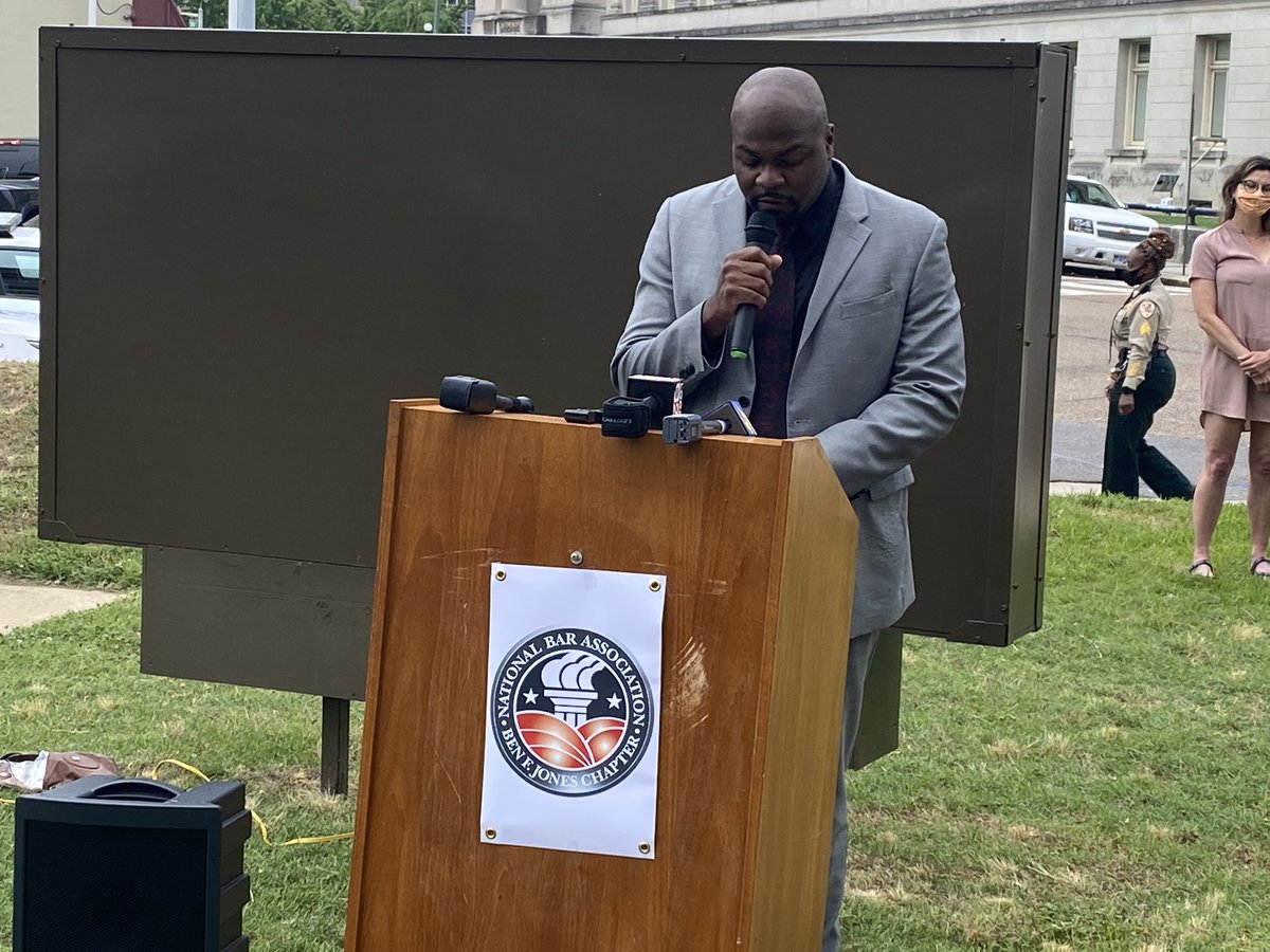 JalynSouchek's tweet photo. Quinton Johnson, Ben F Jones Chapter Vice President, begins speeches. Says legal community “has been too white for too long” and calls for the hiring of more Black and minority attorneys https://t.co/v7L31Sptm0