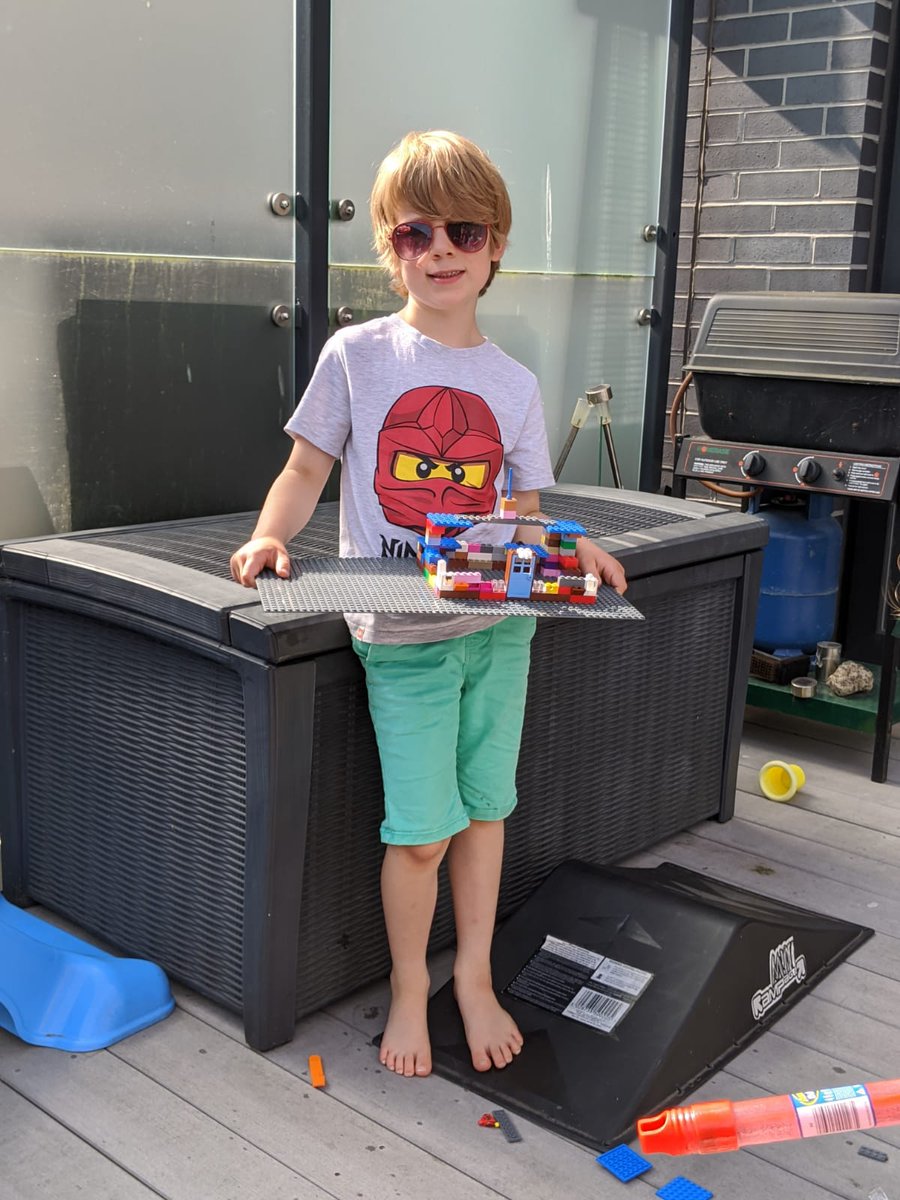 libspedersen's tweet photo. @Leith_Primary boys are enjoying virtual beach day and lego sandcastles! @leithp1 https://t.co/ikz4YXJ20h