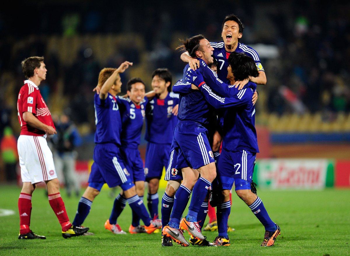 fifaworldcup_fr's tweet photo. ⏪ #OnThisDay il y a 🔟 ans...

🇸🇰Slovaquie 3-2 Italie🇮🇹
🇵🇾Paraguay 0-0 Nouvelle-Zélande🇳🇿
🇩🇰Danemark 1-3 Japon🇯🇵
🇨🇲Cameroun 1-2 Pays-Bas🇳🇱

#WorldCup | #CM2010 | #SouthAfrica2010 https://t.co/VzY5YYFlqF