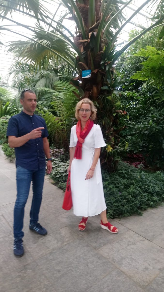 FerrariFv's tweet photo. Interesting visit today in #Murska_Subota and #Dobrovnik : thanks to #Proconi @FleuryMichon and #Ocean_Orchids for their insights & looking forward for further ๐ซ๐ท ๐ธ๐ฎ cooperations! https://t.co/cx22C4mmXr