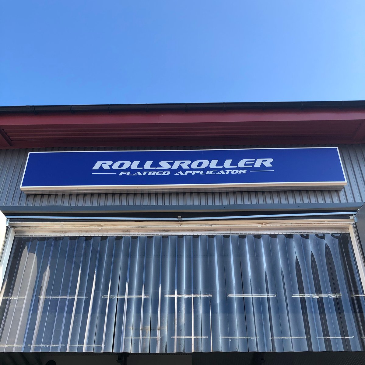 ROLLSROLLER_Flatbed_Applicator tweet media