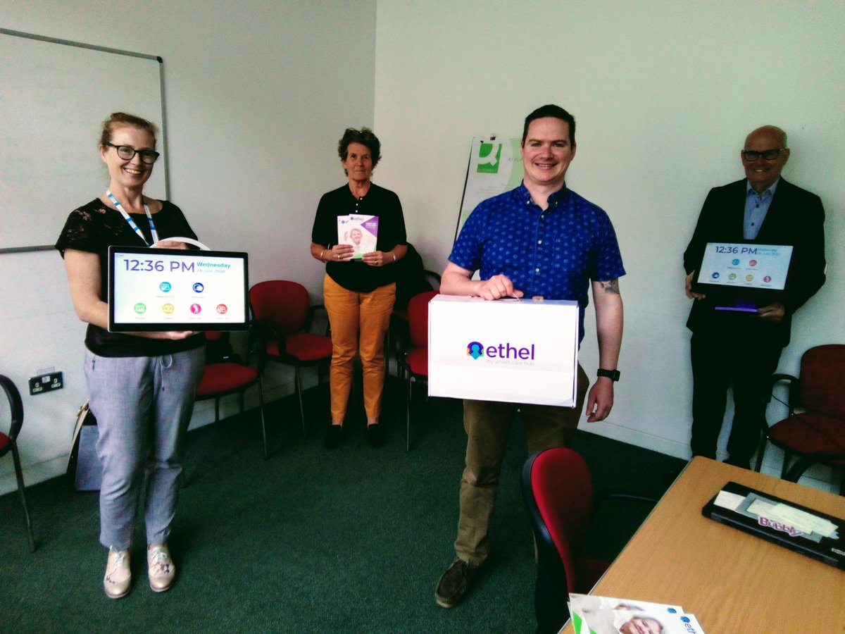 Exploring the role of #Technology within a #VirtualHospital.  @SouthernHSCT staff brimming with innovative ideas for care delivery through @ETHELsmarthub #TechnologyEnabledCare #remotediagnostics #virtualconsults @TSAVoice @ukthcnews