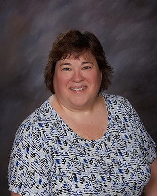 ReitzMemorial's tweet photo. Reitz Memorial is pleased to announce that Darlene Quinlin has been named as our school's Assistant Principal of Curriculum and Instruction. Join us in welcoming Mrs. Quinlin to the RMHS community!
https://t.co/IWsgtF6JYL https://t.co/95a7l4Zetf