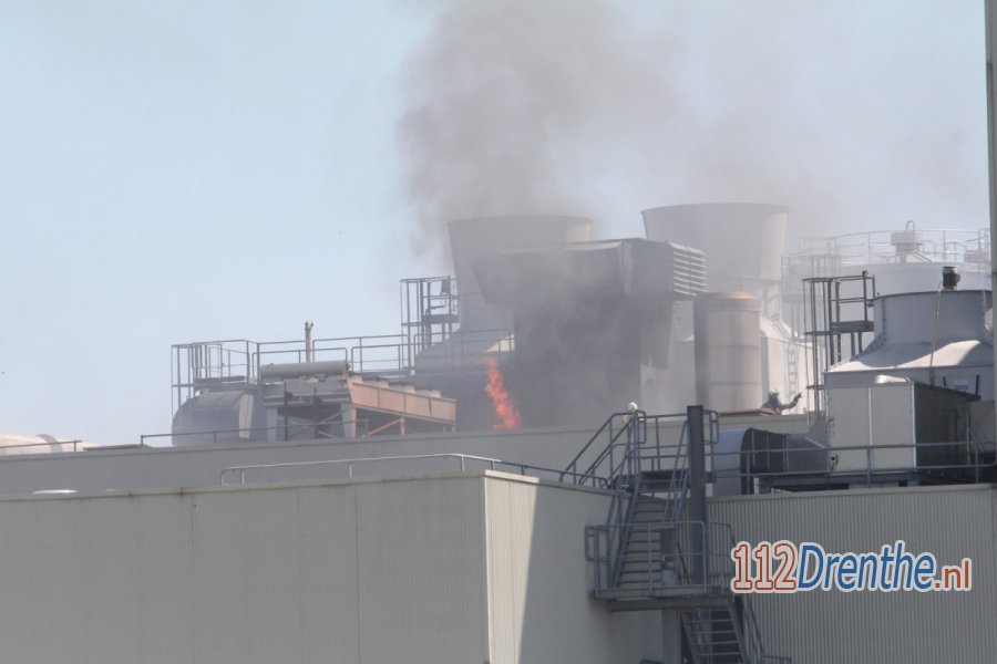 Grote brand bij zuivelfabriek DOC in #Hoogeveen [video]. 112Drenthe.