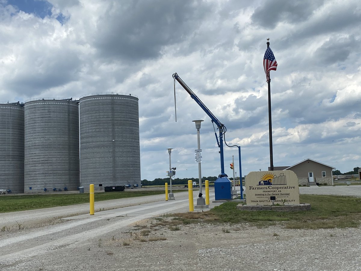 KSCoopCouncil's tweet photo. It is hard to believe @My_Farmers_Coop broke ground on this facility almost five years ago. It still looks new! Appreciated the tour and the visit. #kscoops https://t.co/sOkJ315Yg3