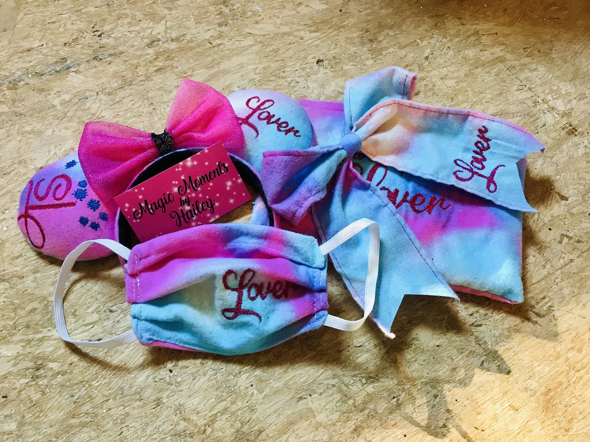 Swift_Life_'s tweet photo. Lover face masks!! Only $14 and free shipping :)
https://t.co/SkJtTzXkLY https://t.co/o1TQjmnnKO