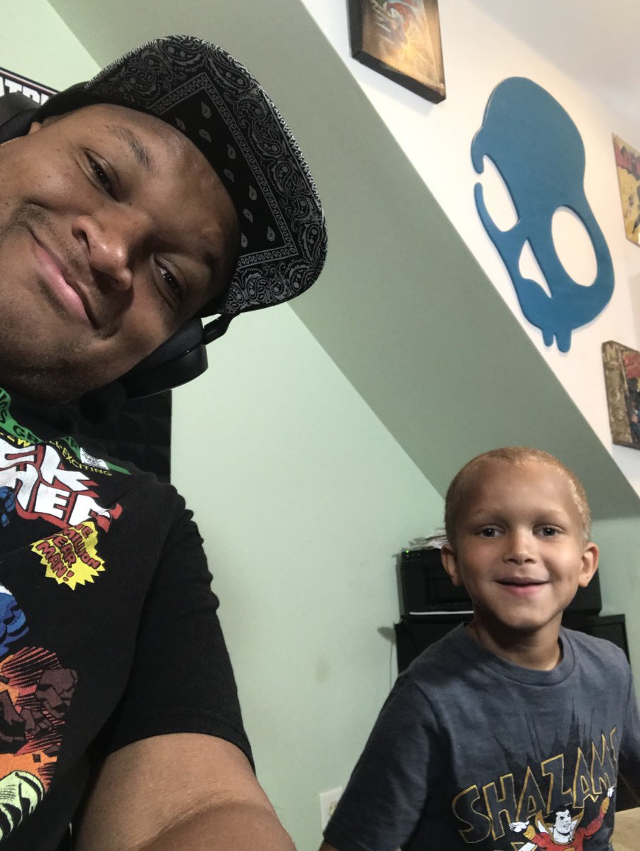 BlackTEQ's tweet image. WE LATE BUT WE LIVE! FORTNITE! Come check us out at twitch.tv/blackteq