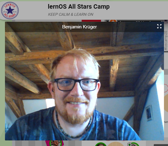 ben1kk's tweet photo. #loscamp20 #selfie Danke an @SimonDueckert und das ganze Team für die großartigen 24h im #lernOS Barcamp. #KeepCalmAndLearnOn https://t.co/J7KD6iqhaF