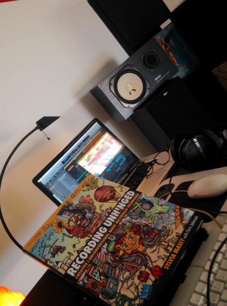 phph71's tweet image. While I&apos;m waiting for mix&apos;s approval...
#music #studio #mix #studiorecording #peppeyroad #arrassusia #book #sylviamassy #recordingunhinged @ArdoneCorrado  @SylviaMassy