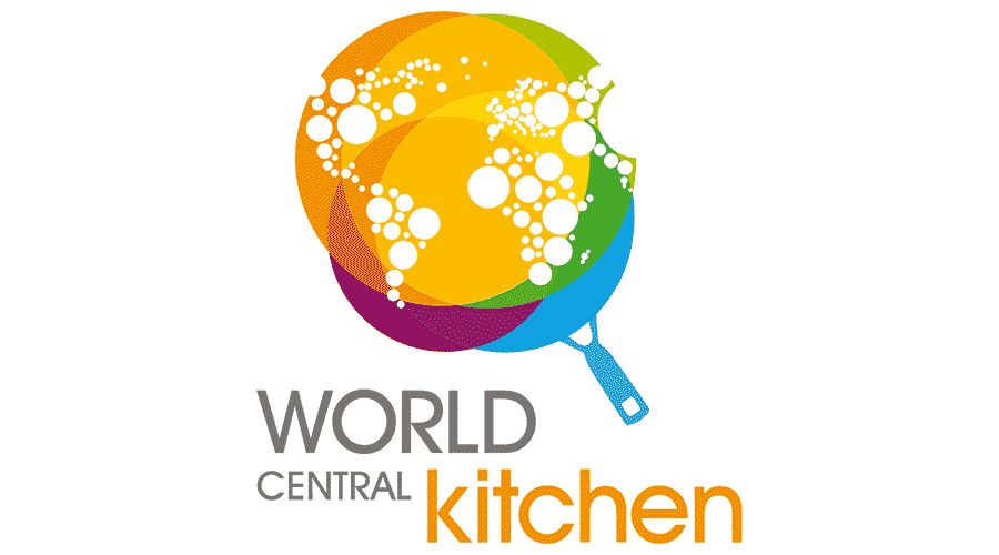 LAUSDSup's tweet image. Extremely grateful to the @WCKitchen and my friend @chefjoseandres for supporting @MDCPS&apos; efforts to ensure that no child goes hungry in our community during #covid19. This fantastic organization donated 10,000 meals for those who need it the most. #MDCPSWellness #ChefsForAmerica