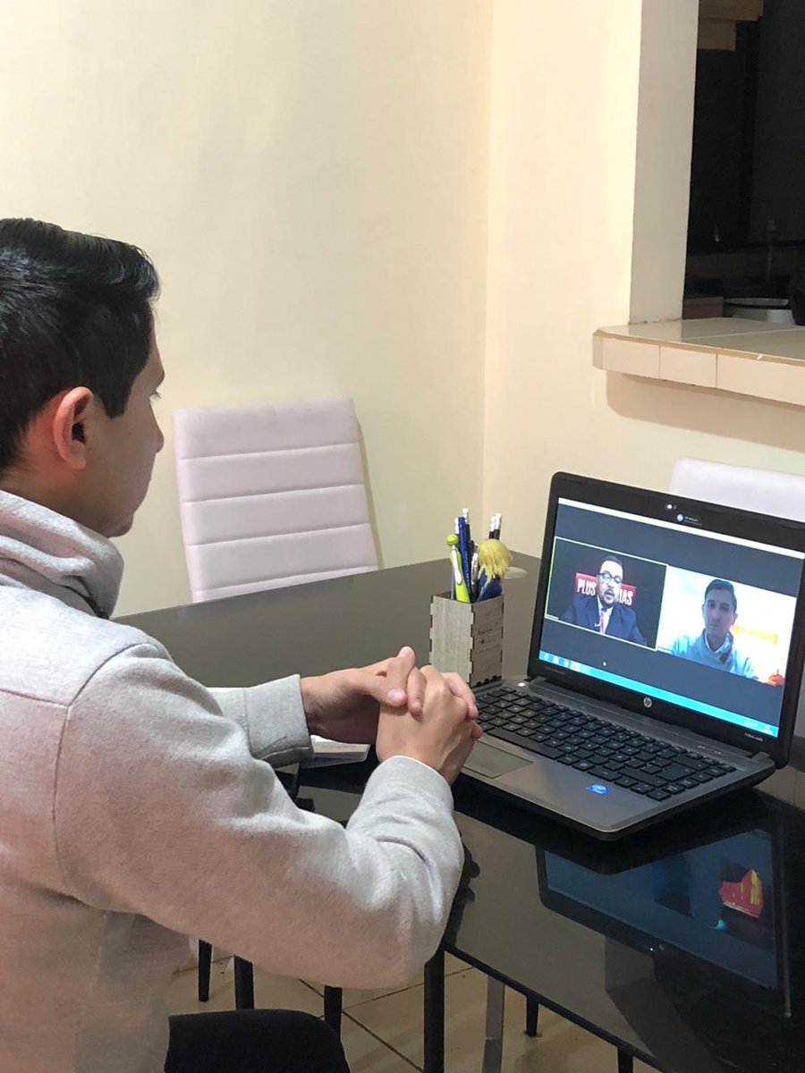 CFN_ECUADOR's tweet photo. Como segundo punto, destacó los horarios de sucursal CFN, pero recomendó utilizar los canales virtuales como #VideollamadaCFN para recibir orientación de los especialistas financieros sin salir del hogar.
Puede agendar su cita virtual en: https://t.co/L7vlGHinM1 https://t.co/02eAhK0VWA