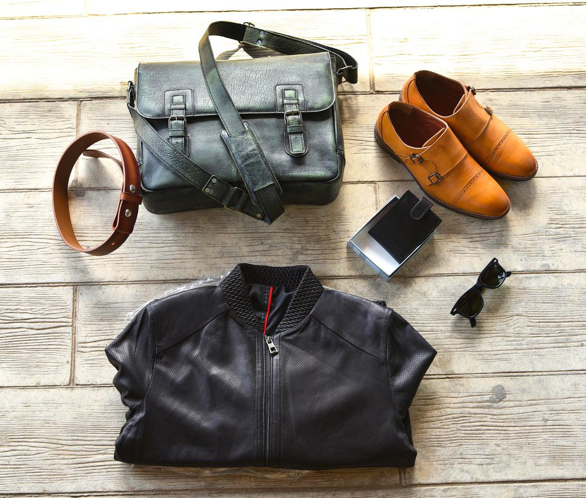 Boutiquengland's tweet photo. Get the Leather Look π @Boutiquengland
Shop the look at: https://t.co/VfHuHRXu6E
#boutique #England #Boutiqueengland #leatherjacket #leathermaster #Smartrangeleather #London #leathergoods #fashionblogger #fashiontrend #AmazonPrime #vintagestyle https://t.co/DrIOmCOTlY