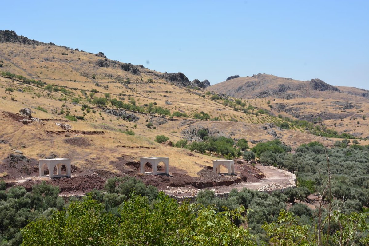 #Derik Kaymakamı/Belediye Başkan Vekili Sayın <a href="/hakankafkas/">Hakan Kafkas</a>, yapımı devam eden Derik GAP Şelalesi Tabiat Parkı Mesire Alanı’nda incelemelerde bulundu.