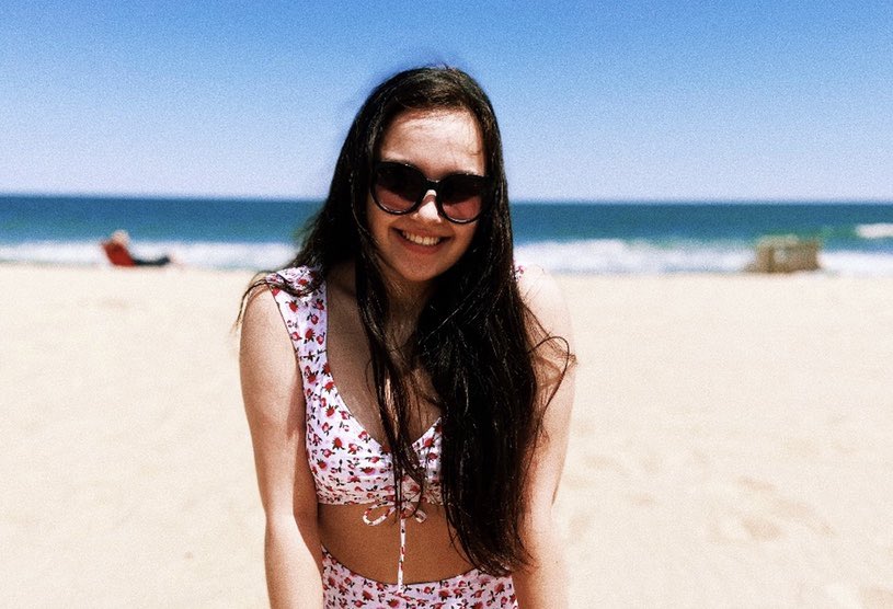 oddhayley's tweet photo. January vs. June
a happier girl who learned how to love herself/appreciate herself more. she also learned who real friends are, and made many more along the way :) https://t.co/vtCzk2MnL8