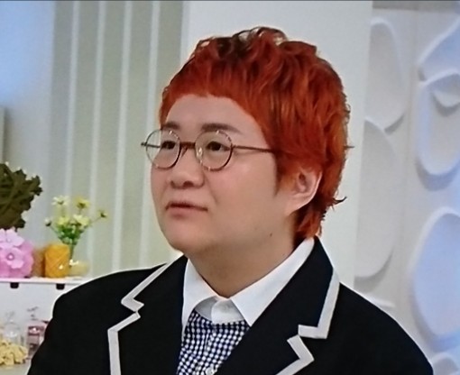 ぶる代表 そうそう 俺も観て思ったよ ハリセンボンの近藤春菜 37歳 どうしちゃったの 何かに とり憑かれたの おじさん化しとる ワロタw 近藤春菜 日テレ スッキリ 人生ギャンブル