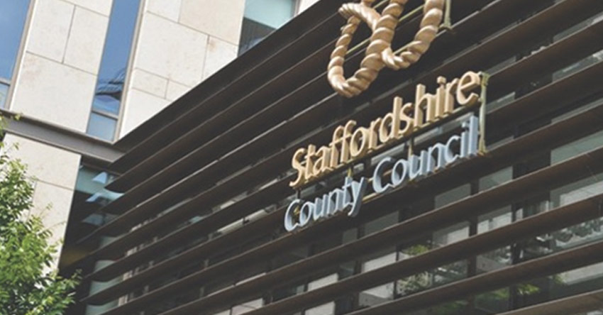 TAXI DRIVERS TO BE GIVEN PPE BY STAFFORDSHIRE COUNCIL phtm.co.uk/news/2817/phtm…