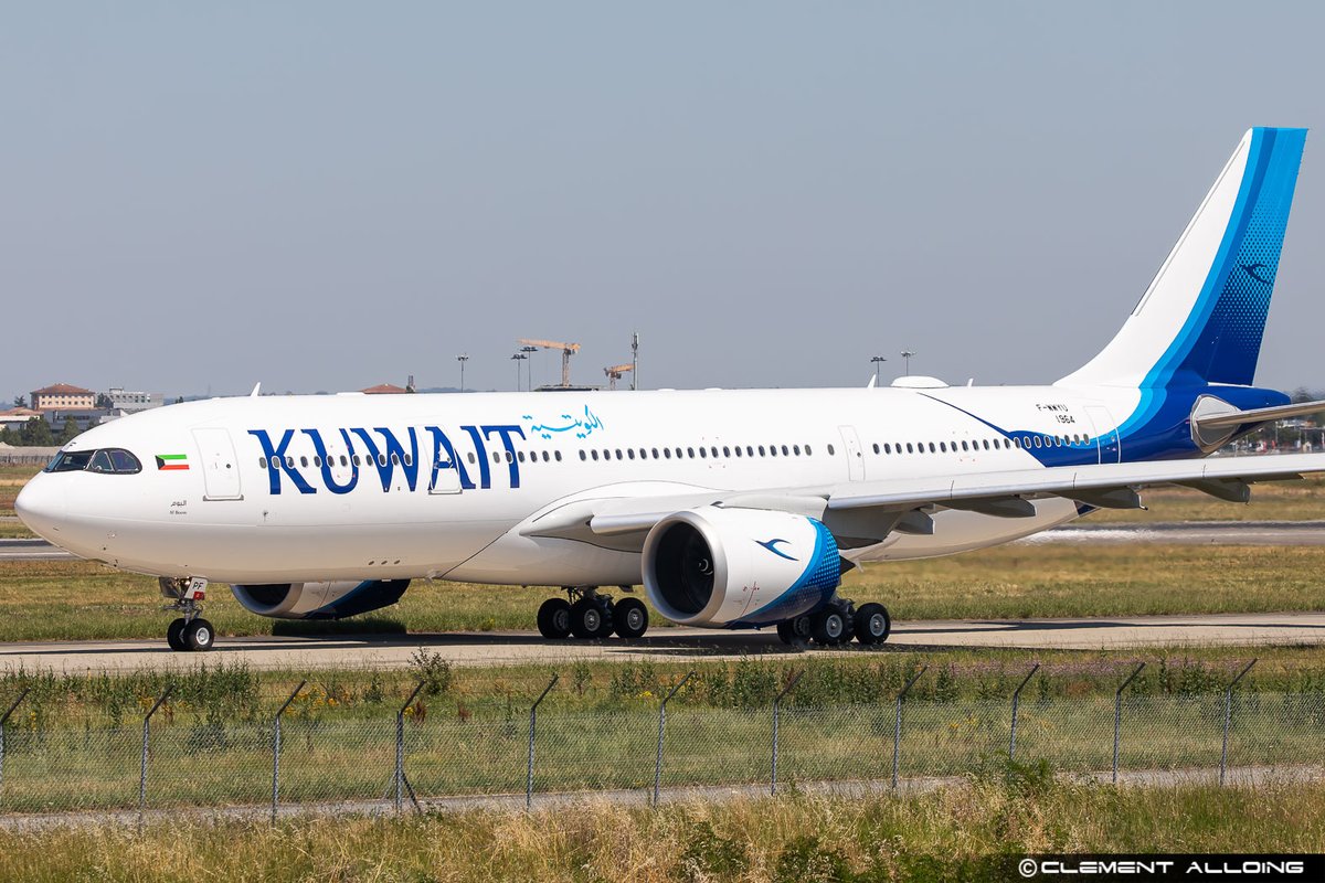CAlloing's tweet photo. Here is the first #Airbus #A330800neo #A338 #A330neo for @KuwaitAirways #9KAPF performing RTO this afternoon ! #avgeeks #avgeek #Kuwait https://t.co/HPb4J6P8As