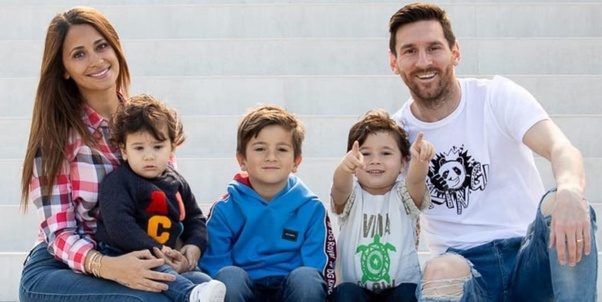 fjsuitybd's tweet photo. #HappyBirthdayMessi #Messi33 #LionelMessiBirthday #LionelMessiTheGOAT #COVID__19 #digiecrew #digitalmarketingagency #digitalmarketers #wedday #digitalmarketingcompany #motivationalmonday #DigitalMarketing https://t.co/4dl8122n5Y